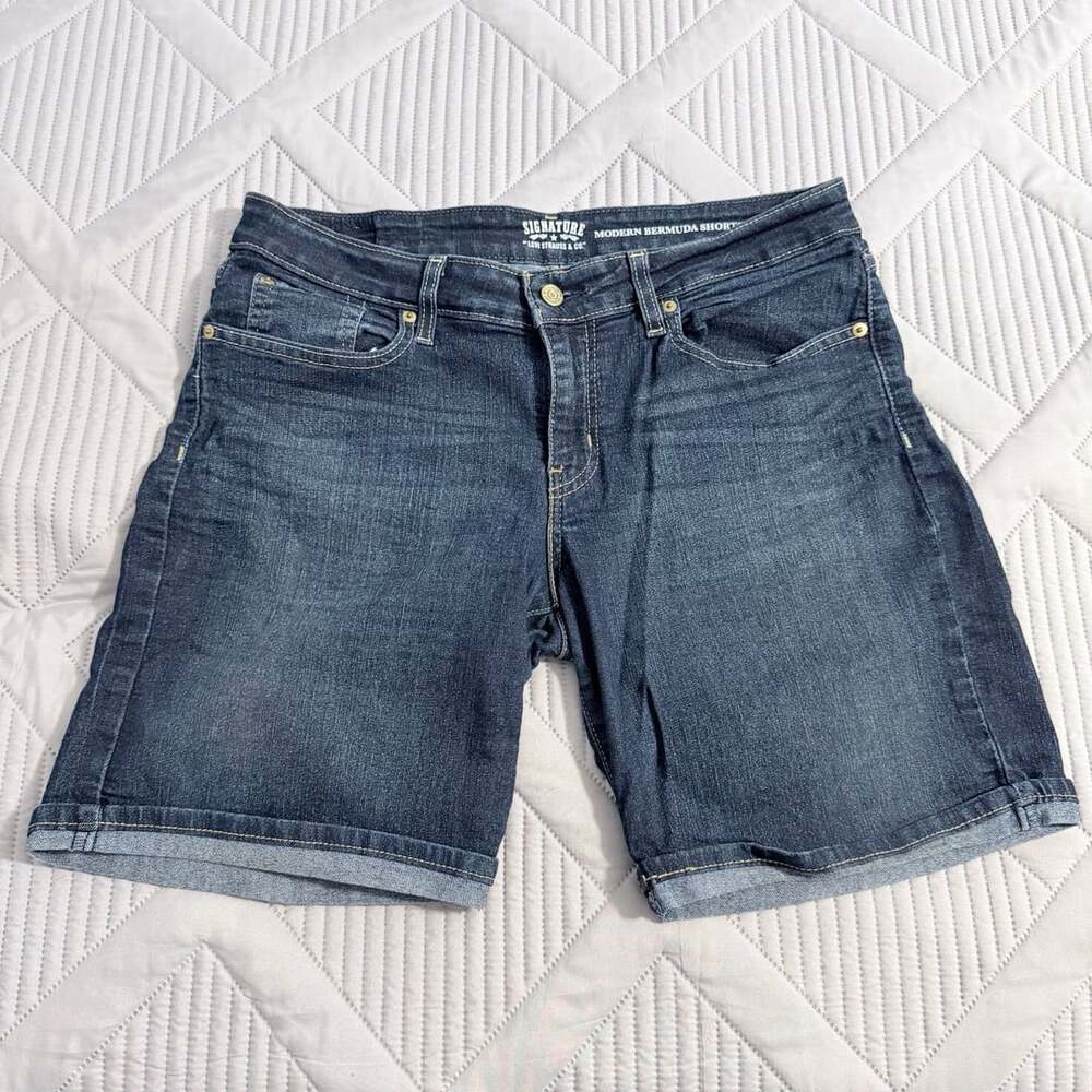 Signature by Levi Strauss & Co. Modern Bermuda Shorts Size 10
